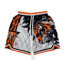 Load image into Gallery viewer, OCHO CINCO SHORTS