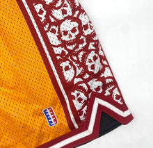 Load image into Gallery viewer, CREAMSICLE SHORTS (HOME)
